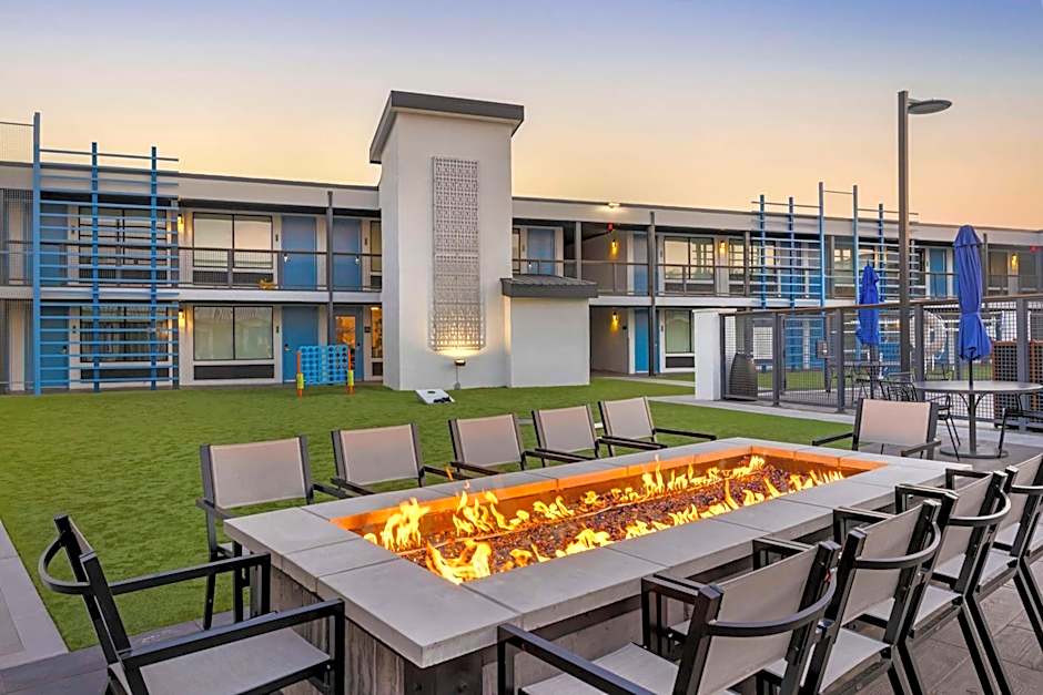 Aiden by Best Western South Reno