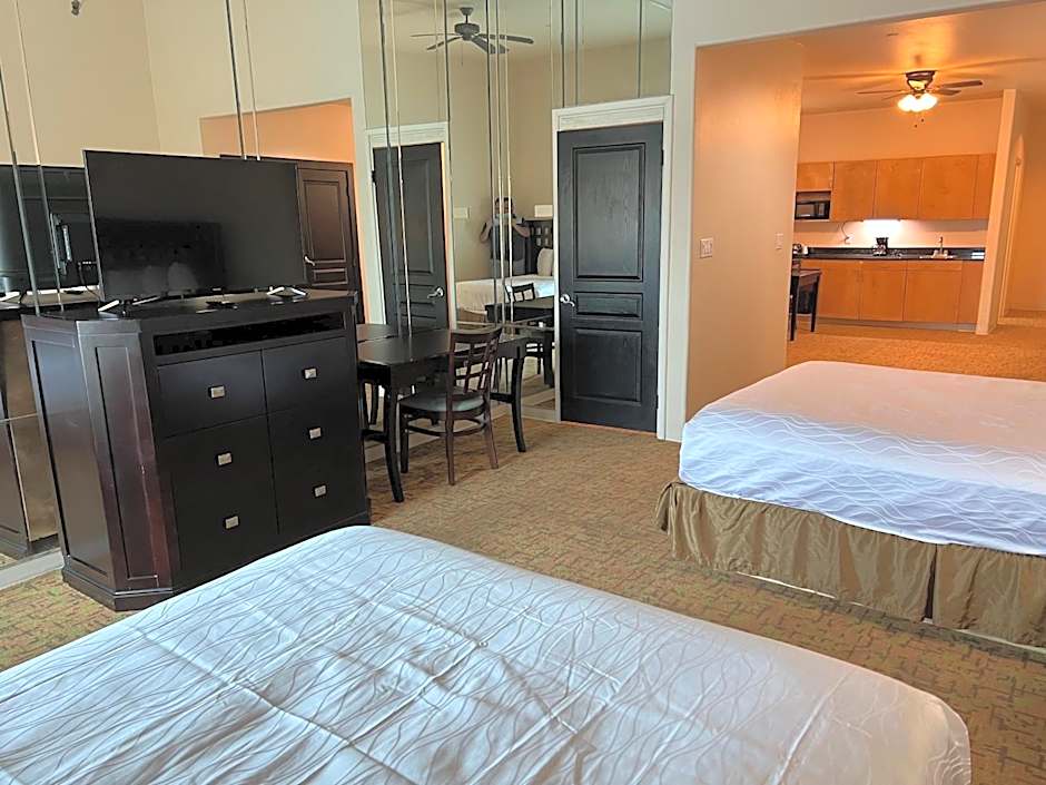 Suites at Sunchase