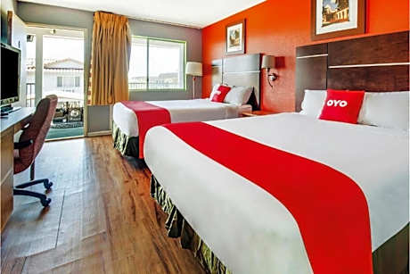 2 Queen Beds Non-Smoking