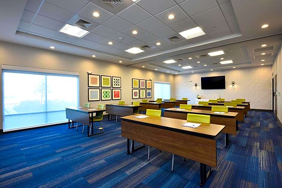 Holiday Inn Express & Suites Spring - Woodlands Area by IHG