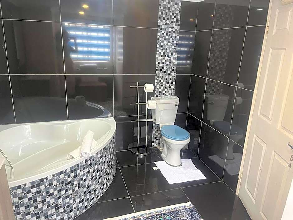 Muco Guest House