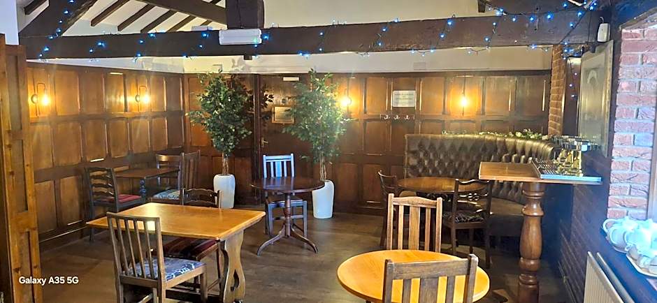 The Crewe Arms Hotel