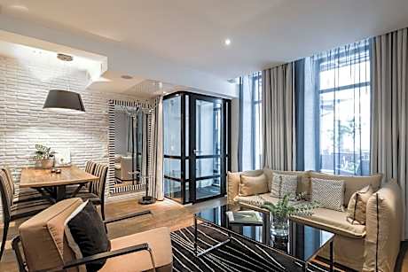 Lux Double or Twin Room