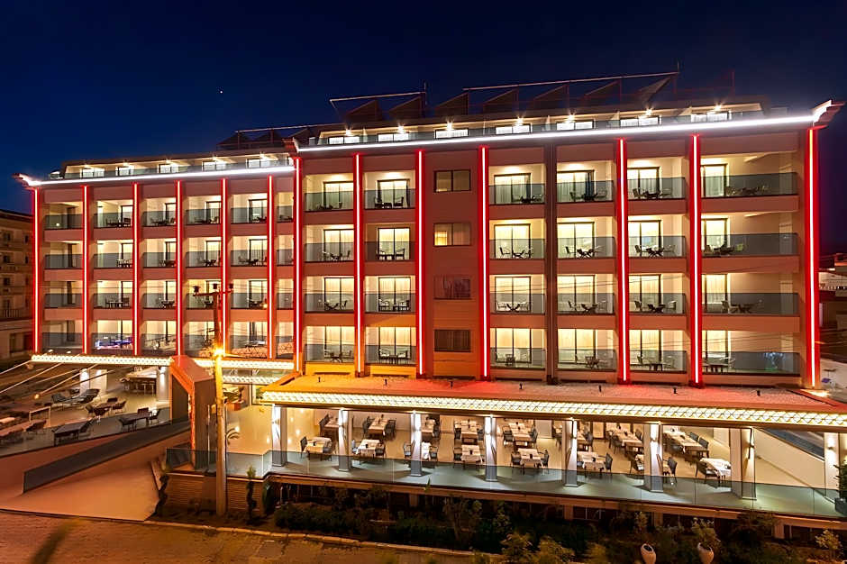 Aurasia Deluxe Hotel