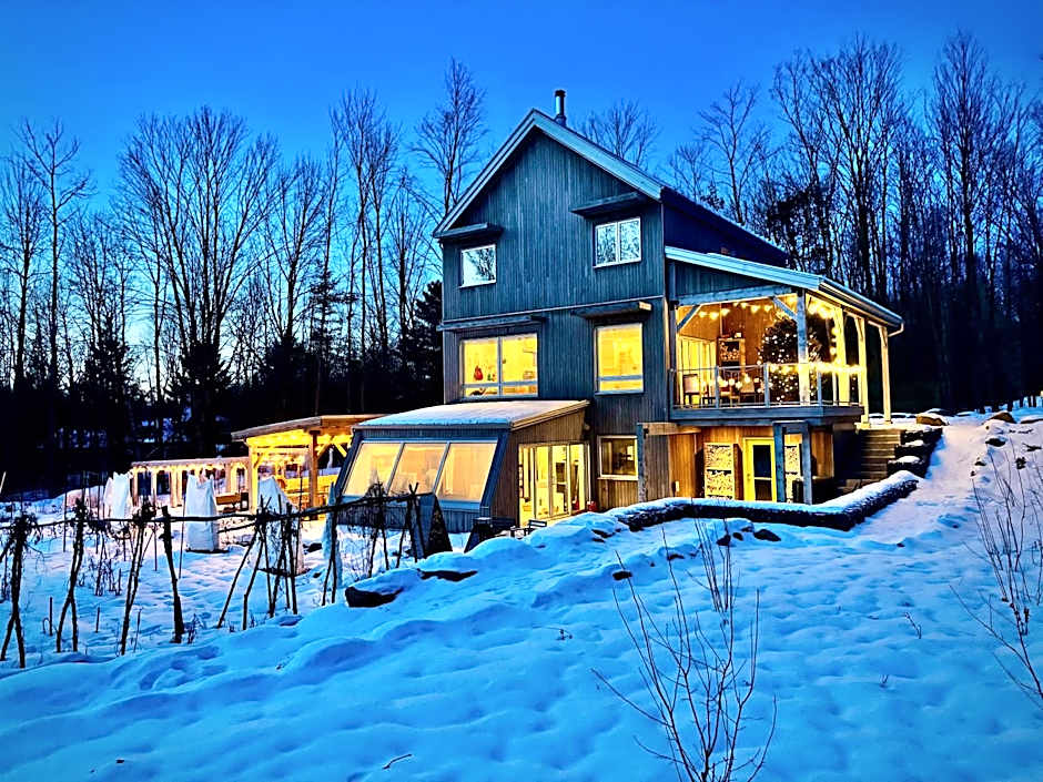 Le Camp Caché Shefford