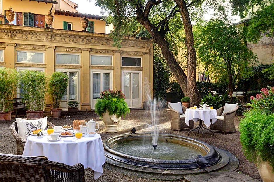Al Palazzo del Marchese di Camugliano Residenza d'Epoca