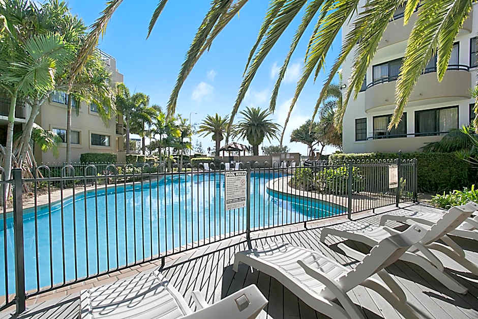 Sandcastles On The Broadwater