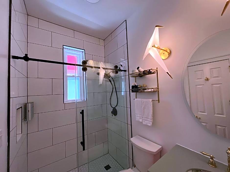 The Front Street Inn