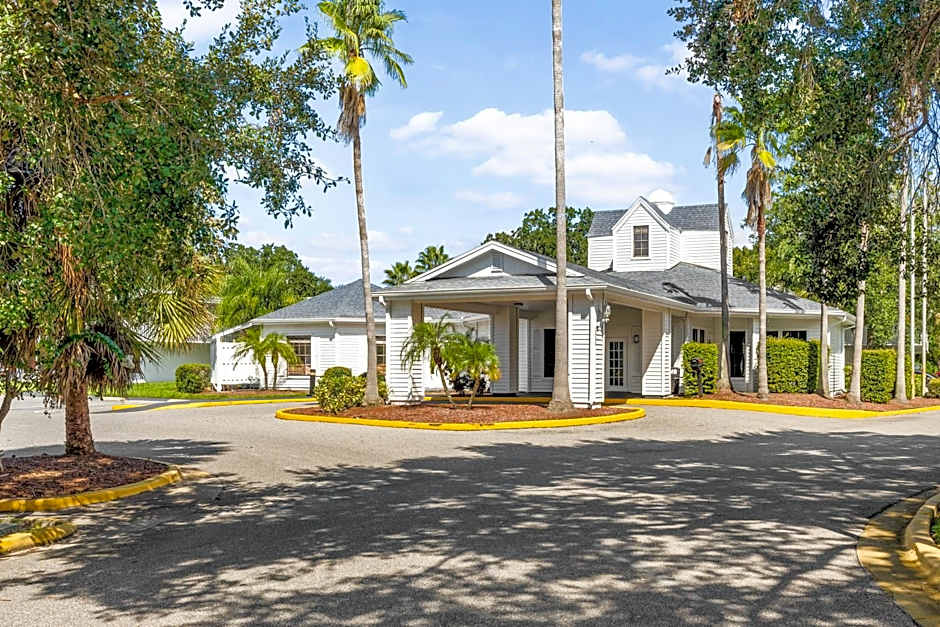 Baymont by Wyndham Orlando Lake Buena Vista South