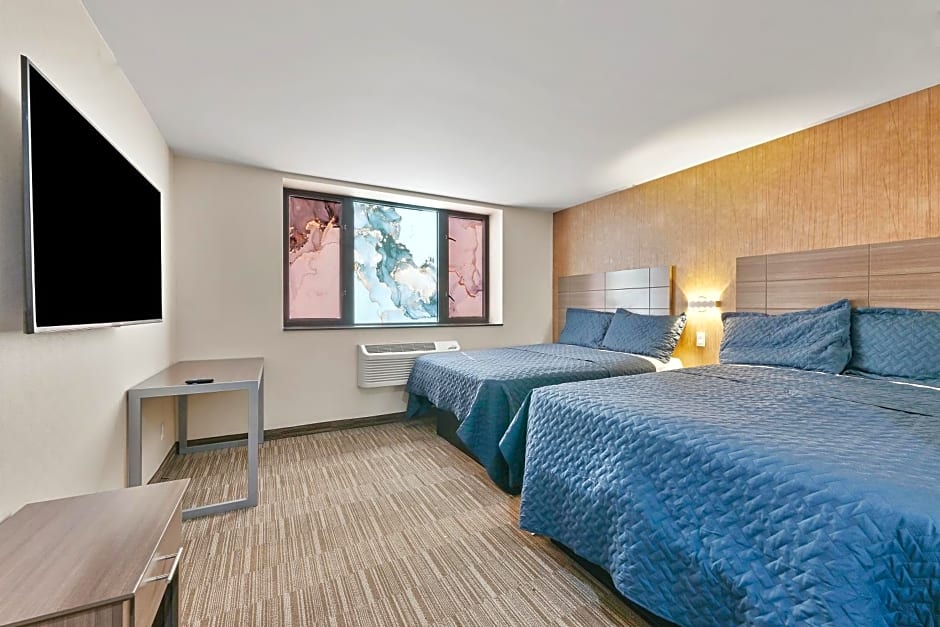 Casa Blanca Hotel Brooklyn