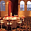 Holiday Inn Kansas City Downtown - Aladdin