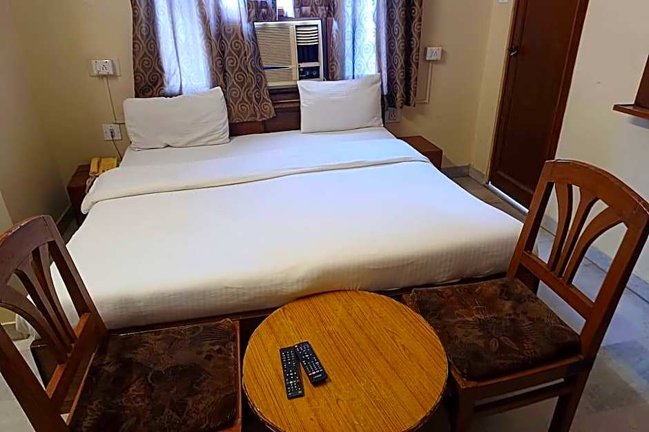 Hotel Raghav Palace