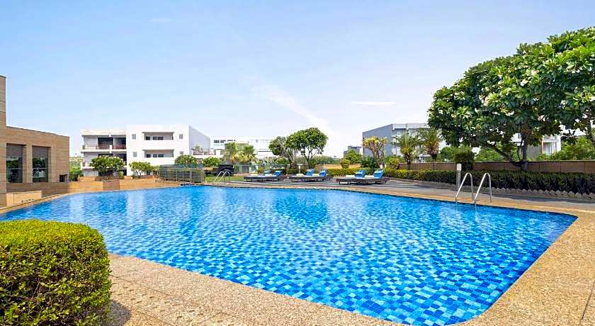 Courtyard by Marriott Gurugram Downtown