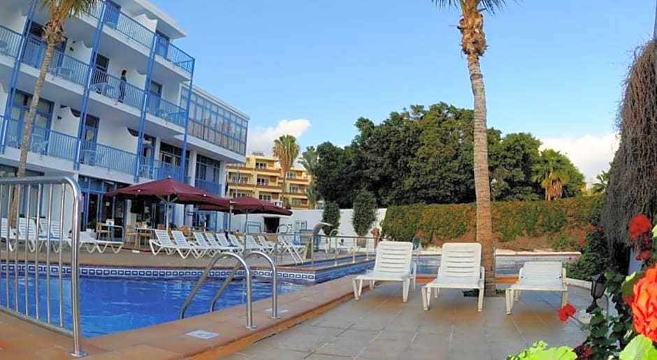 Costa Volcan and Spa