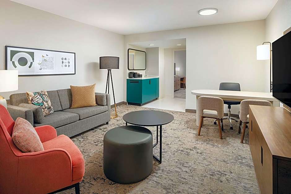 Embassy Suites By Hilton Hotel Memphis