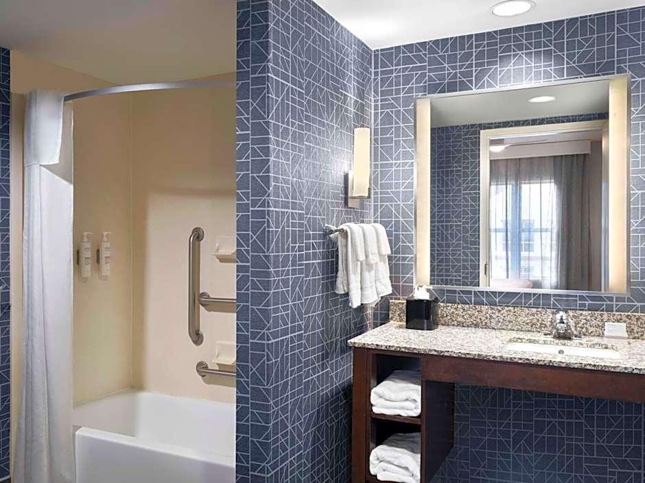 Homewood Suites By Hilton Columbus/Airport