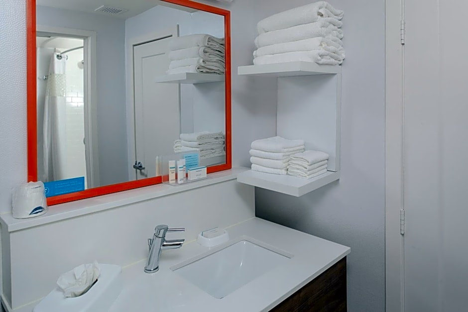 Hampton Inn Woodbridge