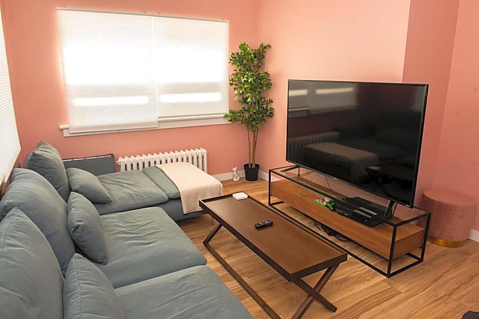 JstLikeHome - Old Town