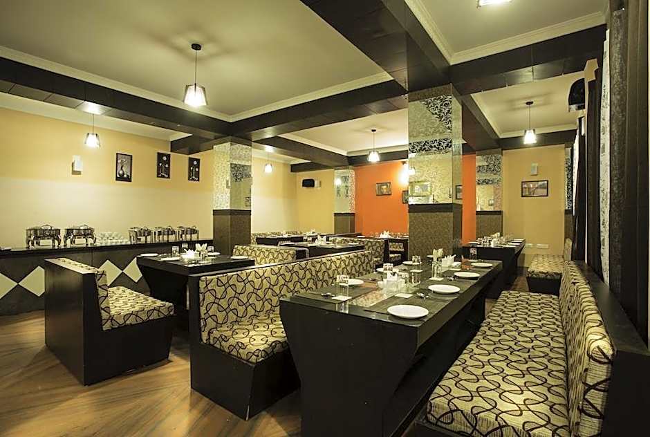 Hotel Golden Star Continental