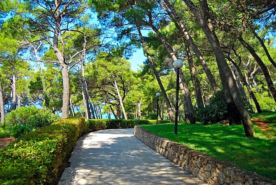 Bluesun Hotel Marina