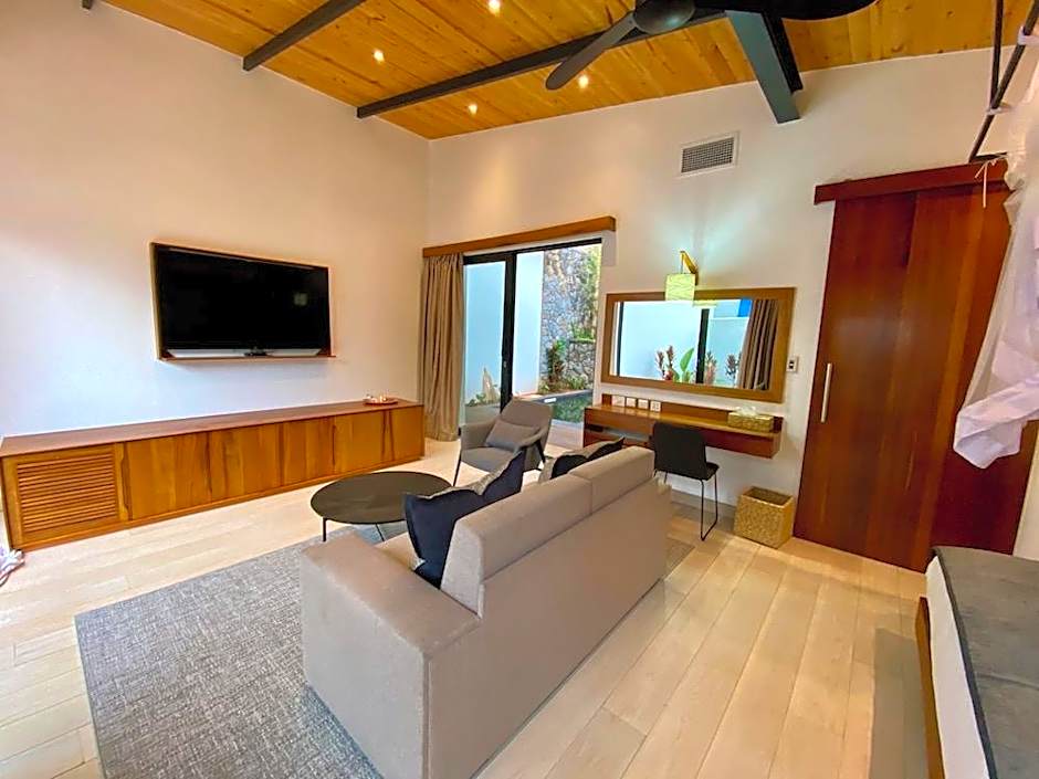 The Retreat Eco Hotel