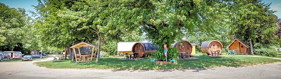 Camping de Tournus - Drole de cabane