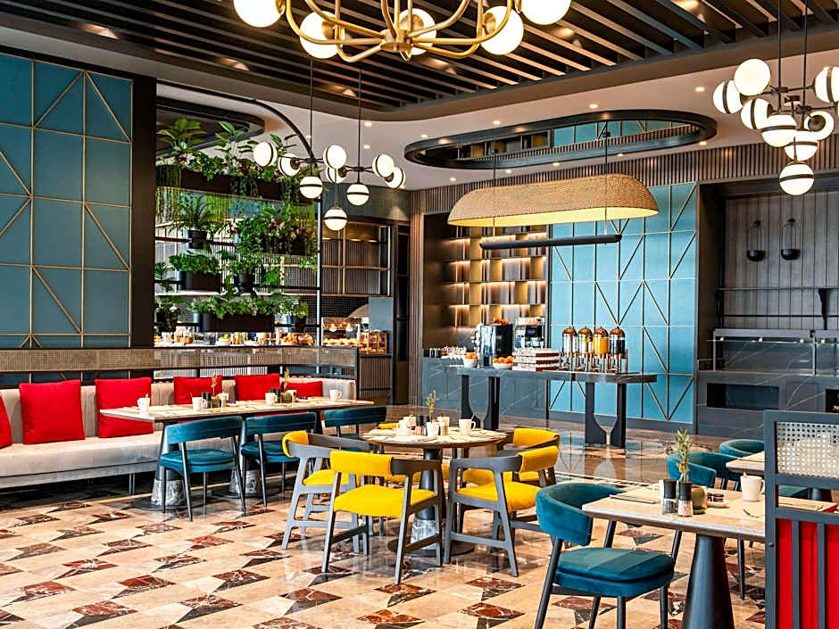 Mövenpick Hotel Istanbul Marmara Sea