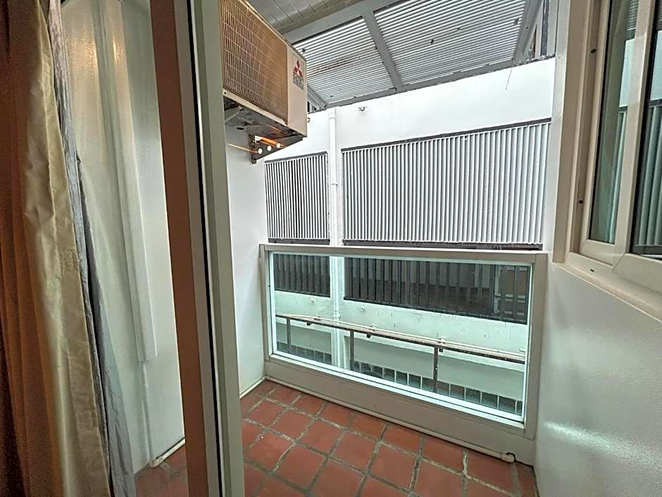 Benyada Lodge - Surin Beach