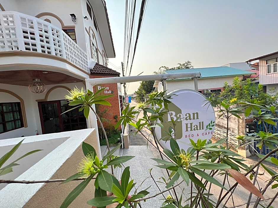 Baan Hall Hostel