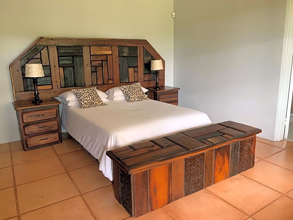 Kransberg Country Lodge Guest Farm