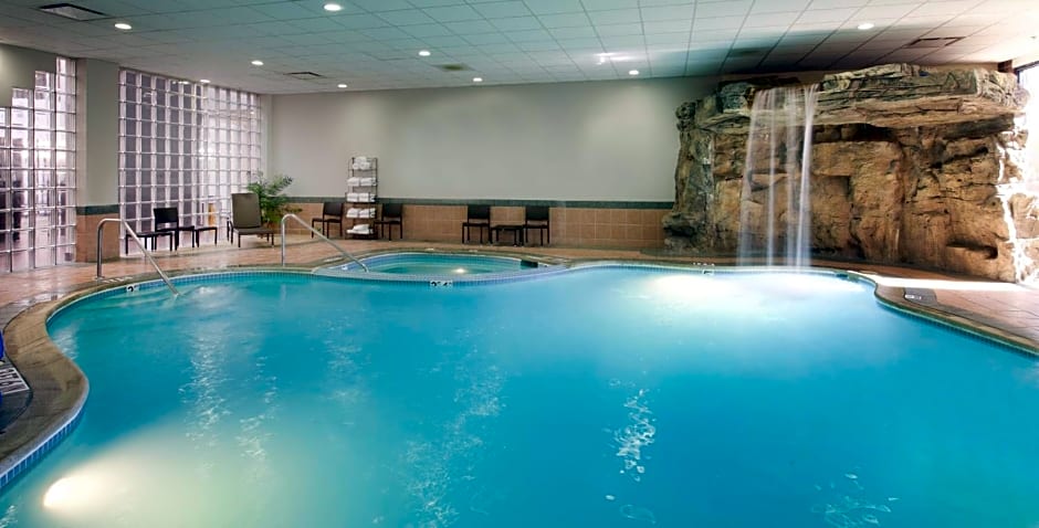 Embassy Suites by Hilton Detroit - Livonia/Novi