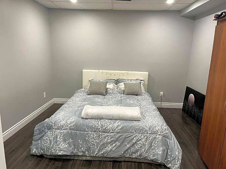 Cozy One Bedroom