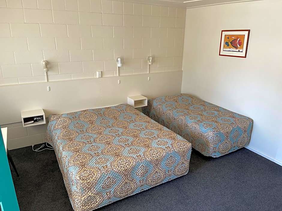 Blue Seas Motel