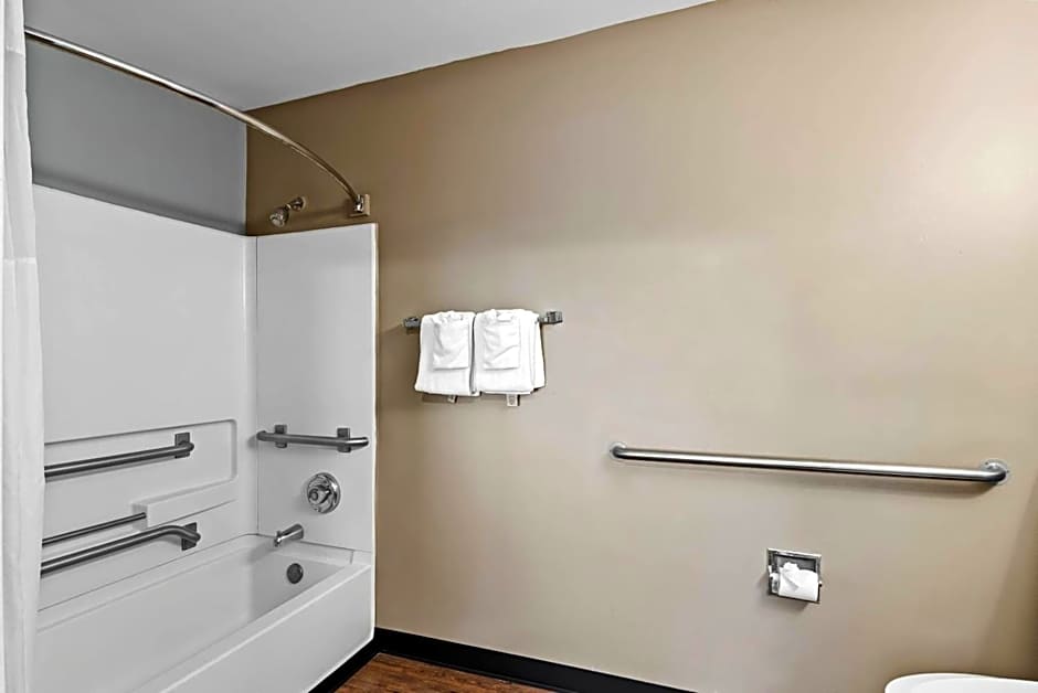 Suburban Studios Stuart near Federal Hwy 1