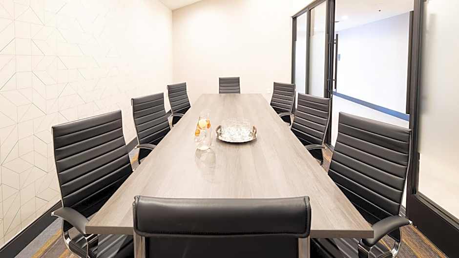 Holiday Inn Santa Ana-Orange Co. Arpt by IHG