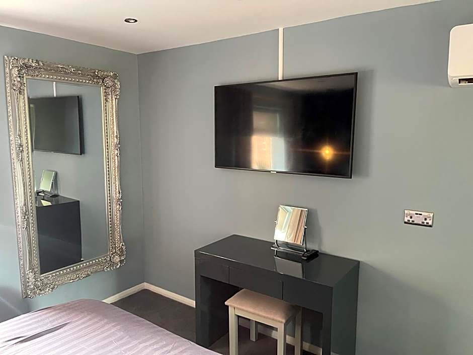 Village Limits Bed and Breakfast Rooms