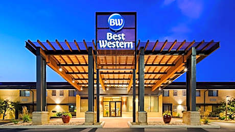 Best Western West Towne Suites