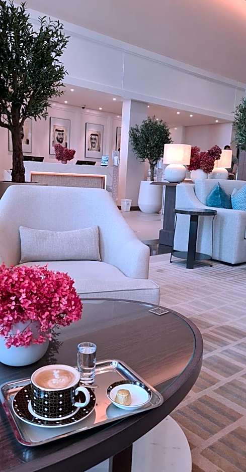 Luxury sea view Apartment In Address Hotel Fujairah