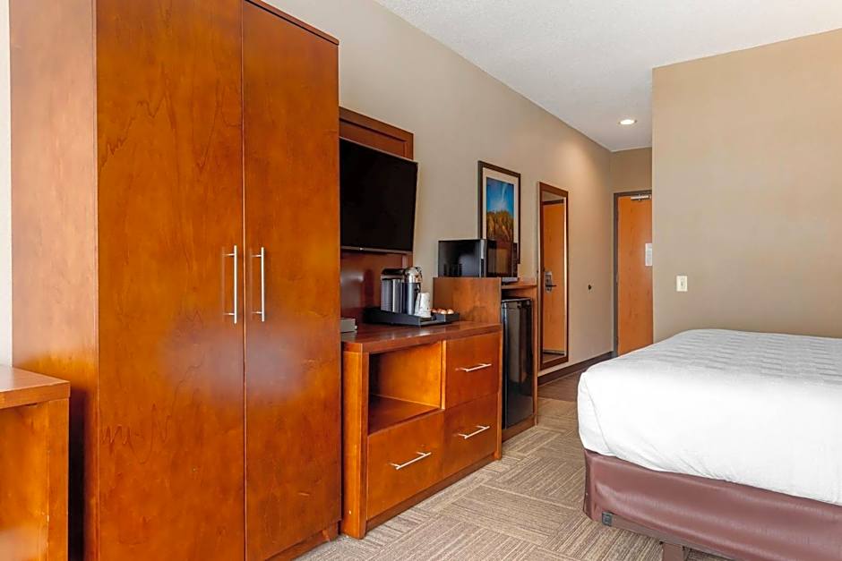 Lift Bridge Lodge, an Ascend Collection Hotel