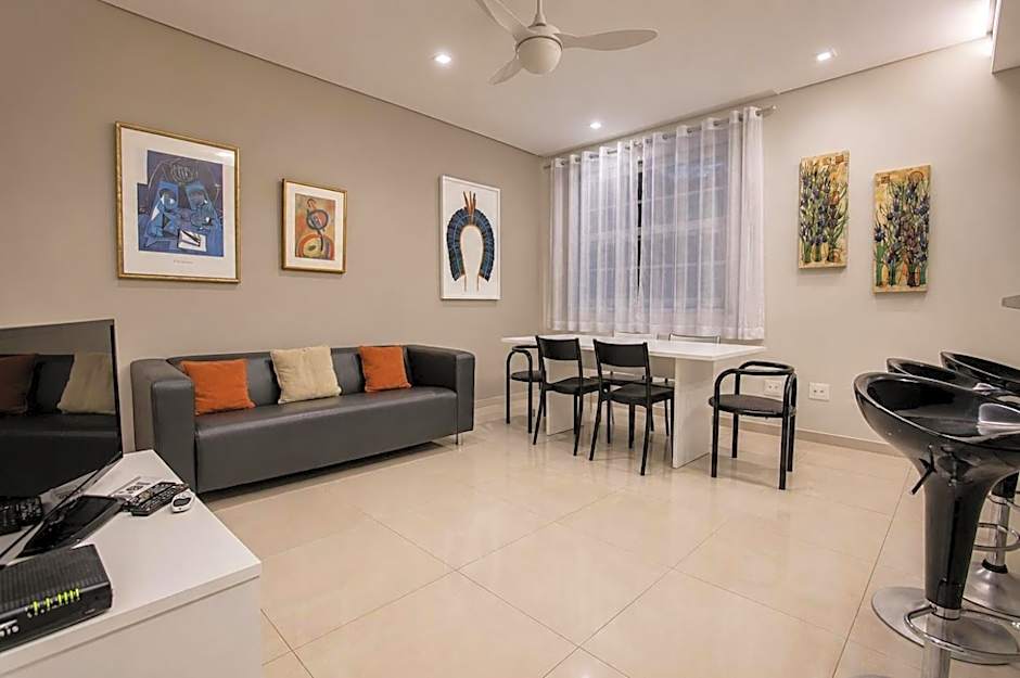 Comfortable 3 Bedrooms: Side Sea View