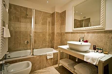 Suite with Private Terrace