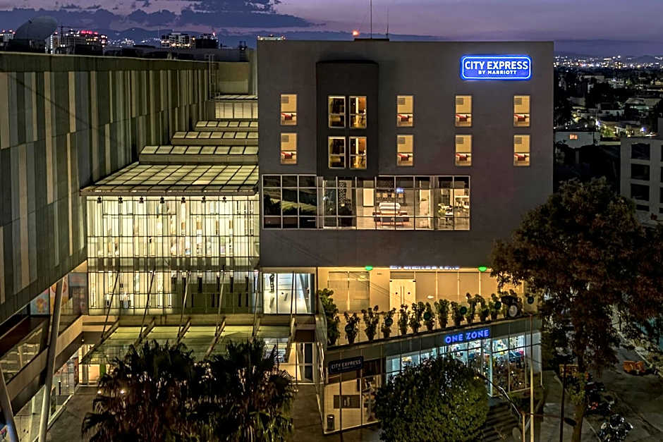 City Express by Marriott Ciudad De México La Raza