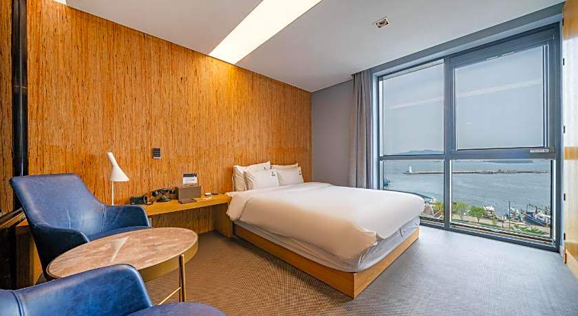 Louis Boutique Hotel