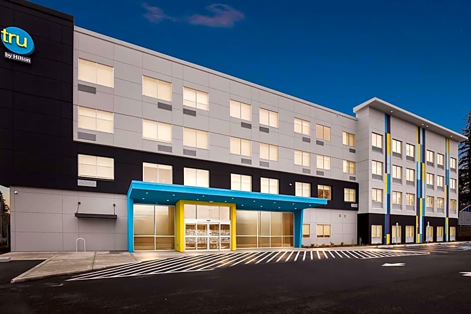 Tru by Hilton Aloha Beaverton