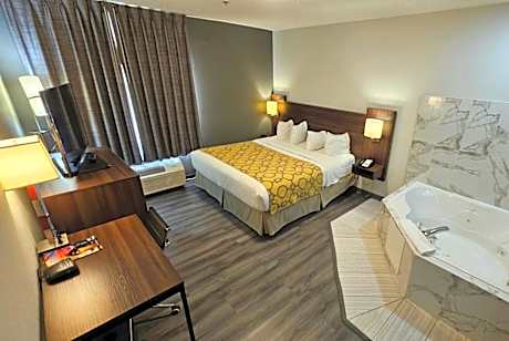 1 King Bed Studio Suite Jetted Tub Non-smoking
