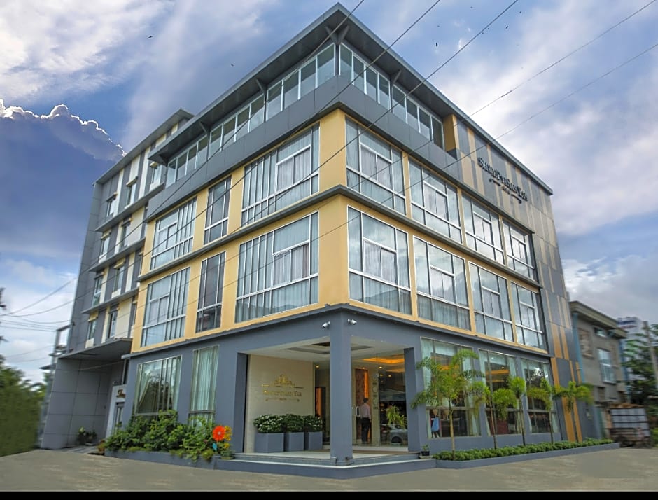 Shwe Pyi San Yar Hotel