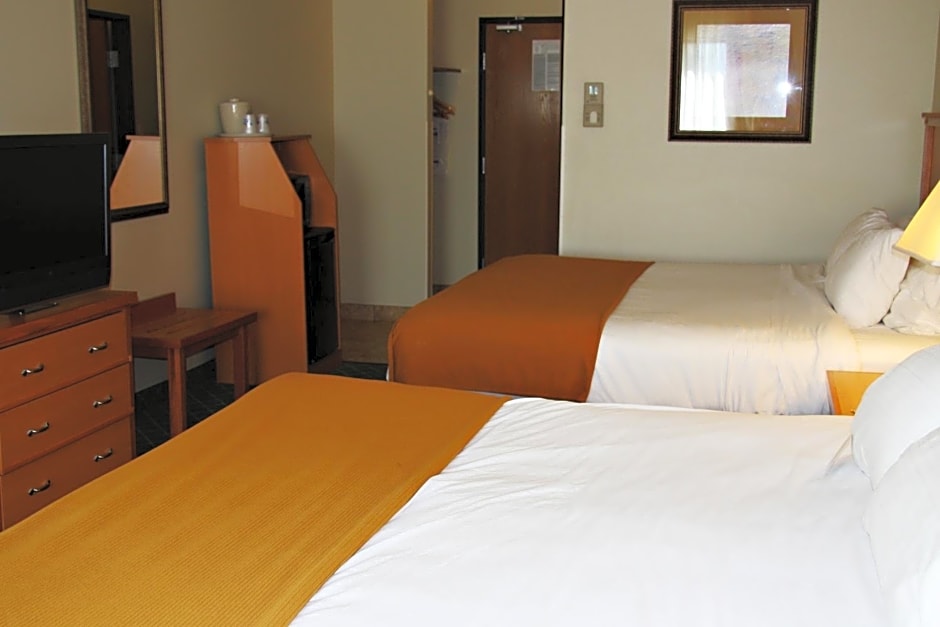 Holiday Inn Express Hotel & Suites Lincoln South, an IHG Hotel
