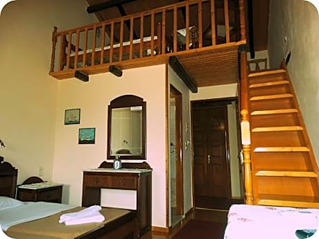 Double or Twin Room with Side Sea View