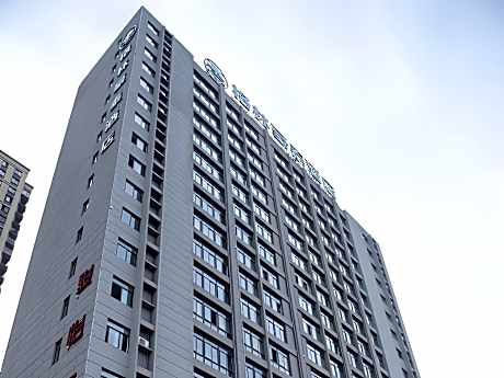 Green Tree Inn Fuyang Funan County Tianzhu Square