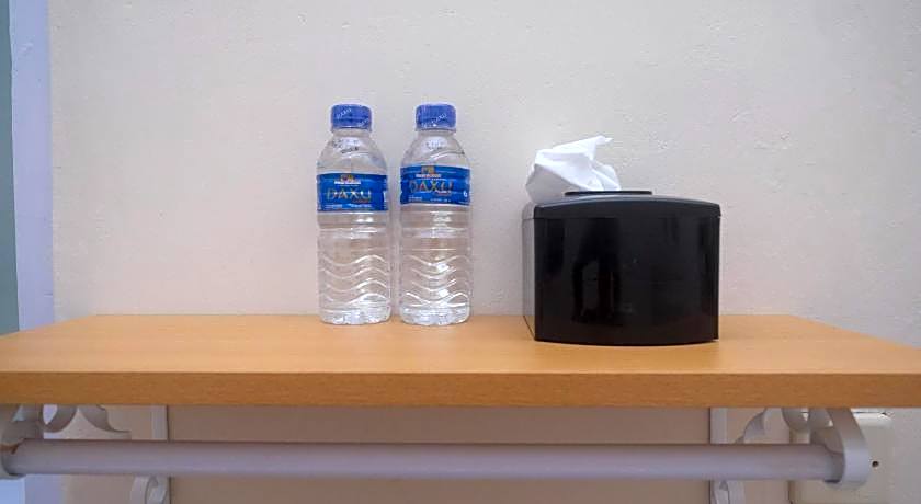 RedDoorz Syariah near Universitas Mercu Buana Kampus 2 Yogyakarta